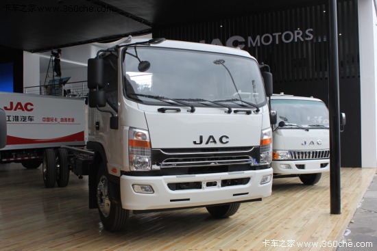 空調(diào)制冷但外機(jī)不出水