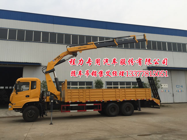美的電磁爐指示燈全亮188