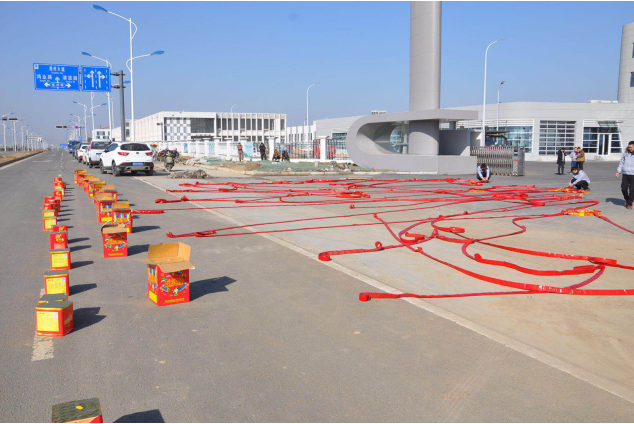 電視指示燈不亮黑屏聲音正常