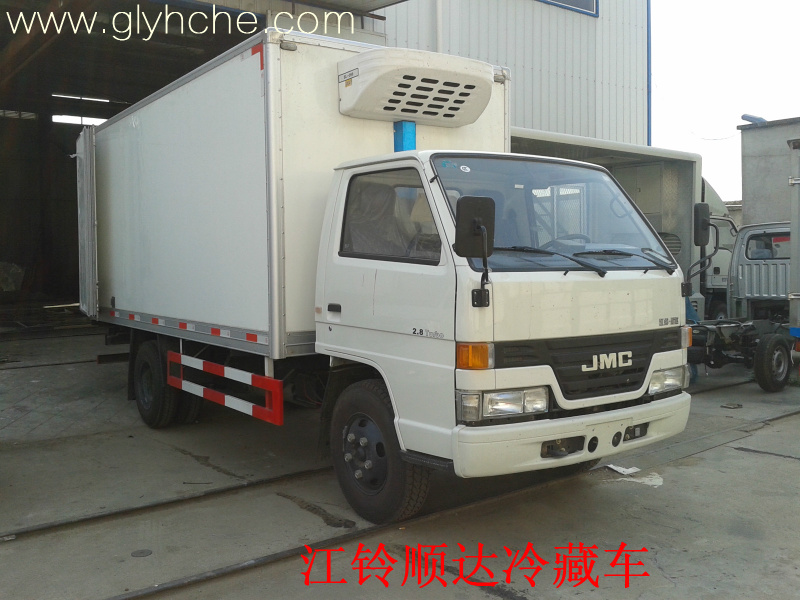 洗衣機(jī)衣物放多了會過流嗎