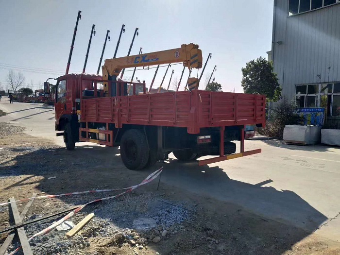 長虹電視機圖像5CM左右變窄