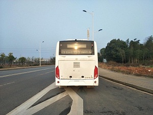 三星顯示器出現(xiàn)橫線