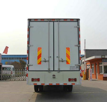 汽車(chē)電瓶電壓低收音機(jī)會(huì)跳臺(tái)嗎