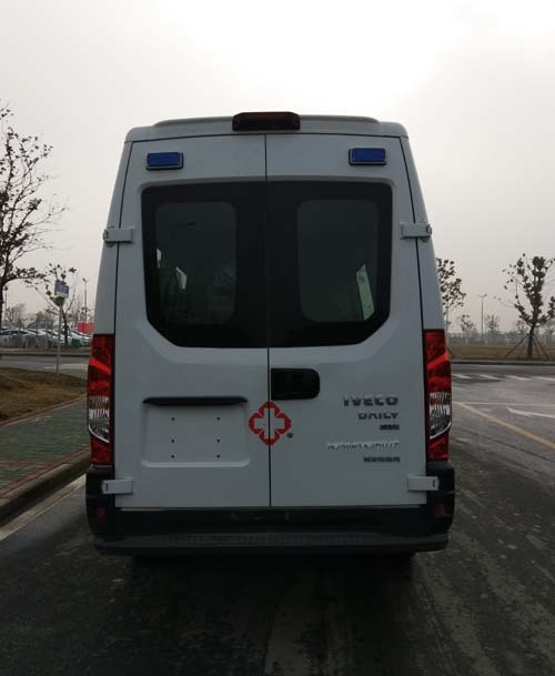 王牌電視機(jī)電源fsd200電路圖